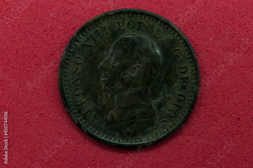 moneta stara alfonso XIII patyna 2 centimos 1911 photo