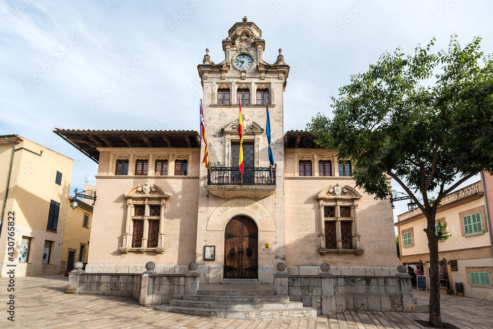 Obraz premium Alcúdia city in Mallorca, Spain Balearic Islands