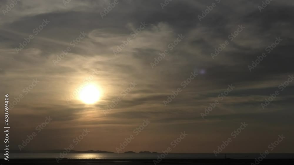 沖繩 那覇空港沖の夕景