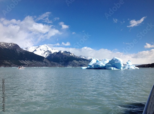 Wallpaper Mural perito moreno glacier in patagonia argentina Torontodigital.ca