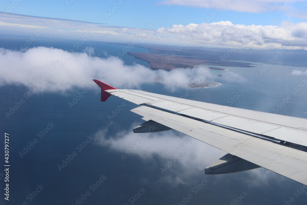 Obraz premium Galapagos island from plane