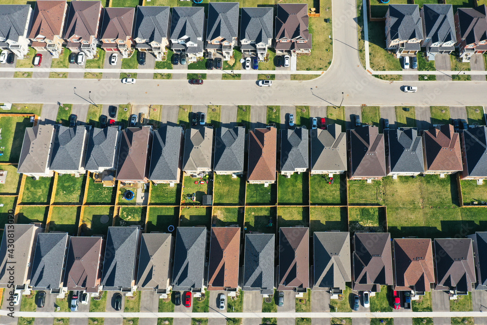 Εκτύπωση καμβά Aerial looking down on a new subdivision