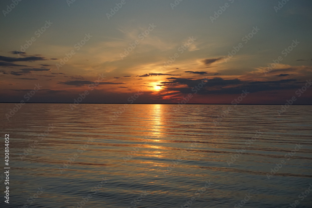 Fototapeta premium Sunset on the sea