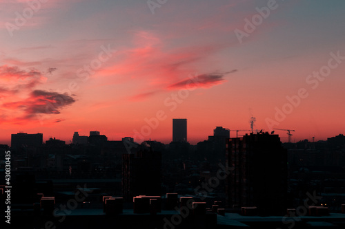 Cielo rosa anaranjado