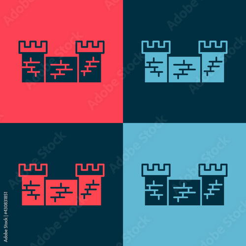 Pop art Great wall of China icon isolated on color background. Vector