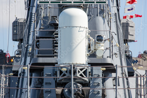 海上自衛隊 護衛艦を防御するCIWS（横須賀／神奈川）	 photo