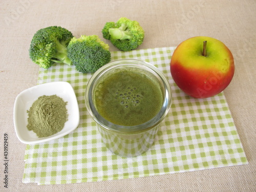 Green smoothie with broccoli and apple
