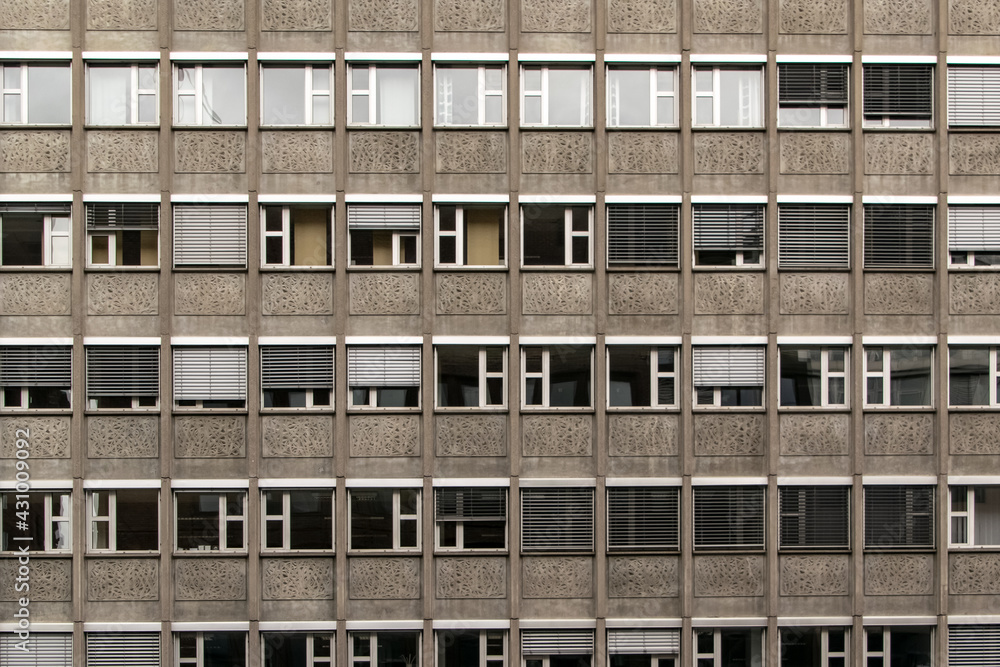 Texture: Building windows in Oslo