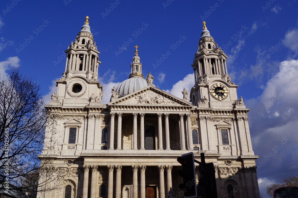 London, UK: top side of the facade of St. Paul's Cathedral
