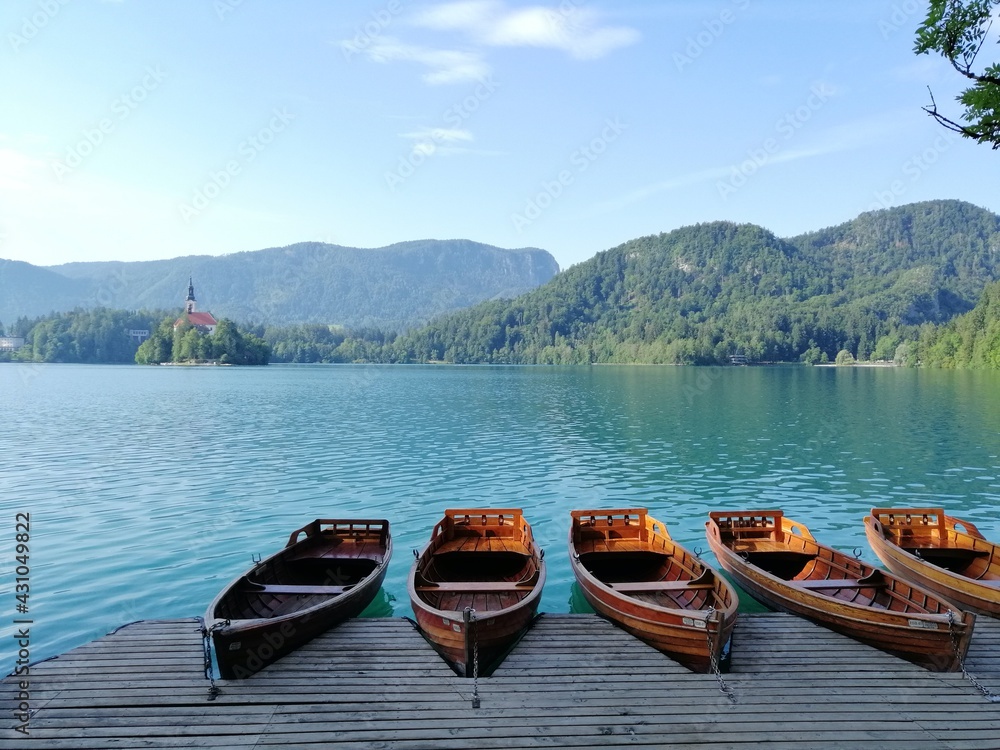 Slovenia, Lake Bled, Bled, island with church, boats