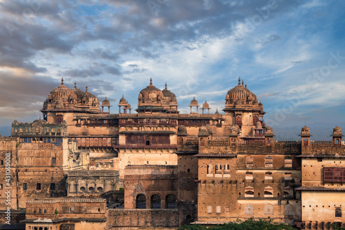 Canvas Print Panoramic photo of Jahangir Mahal, Orchha, Madhya Pradesh, India
