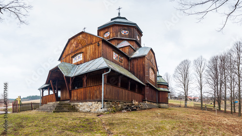 Cerkiew Opieki Najświętszej Maryi Panny w Roztoce, Bieszczady, Polska / Orthodox Church of the Protection of the Blessed Virgin Mary in Roztoka, Bieszczady, Poland photo