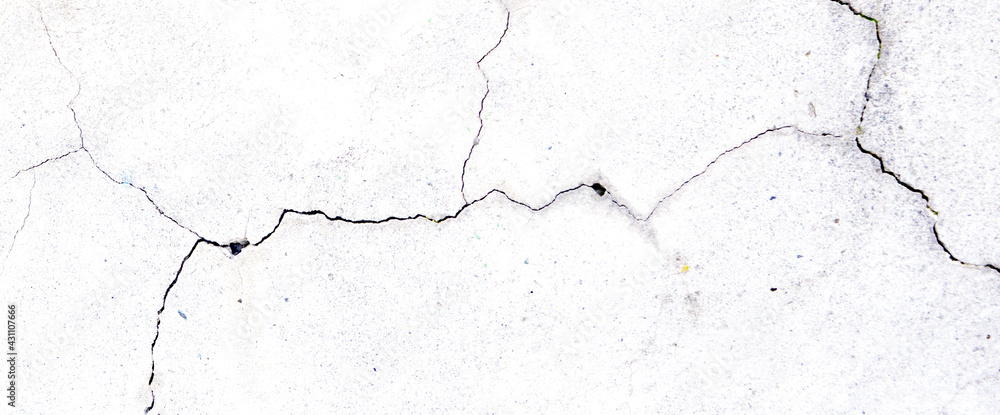 Obraz premium Crack wall texture. Cracked concrete wall covered with cement surface as background. Wall fragment with scratches and cracks