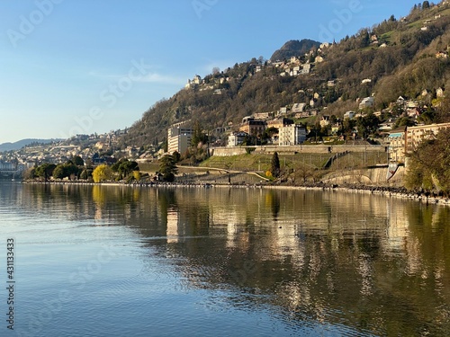 View of the city of Montreux (Muchtern) on the shores of Lake Geneva and at the foot of the Vaud Alps mountain massif (Alpes Vaudoises) - Switzerland (Suisse) photo