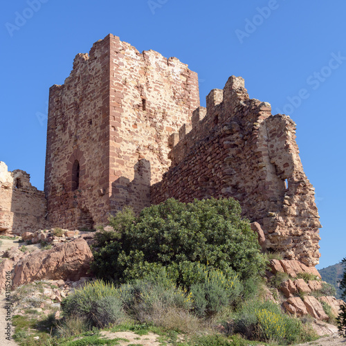 Ruinas del castillo de Serra, en la provincia de Valencia. Comunidad Valenciana. España. Europa © AmadeoAV