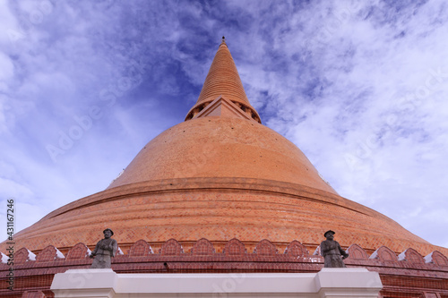 Phra Pathommachedi pagoda, Nakorn pathom, Thailand