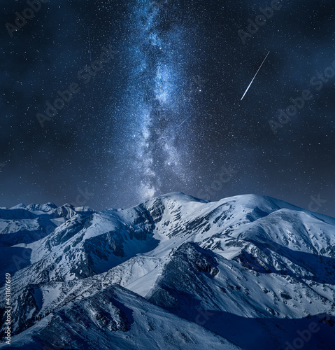 Milky way over mountain Kas...