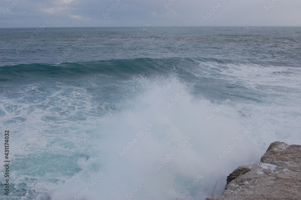 mare in tempesta