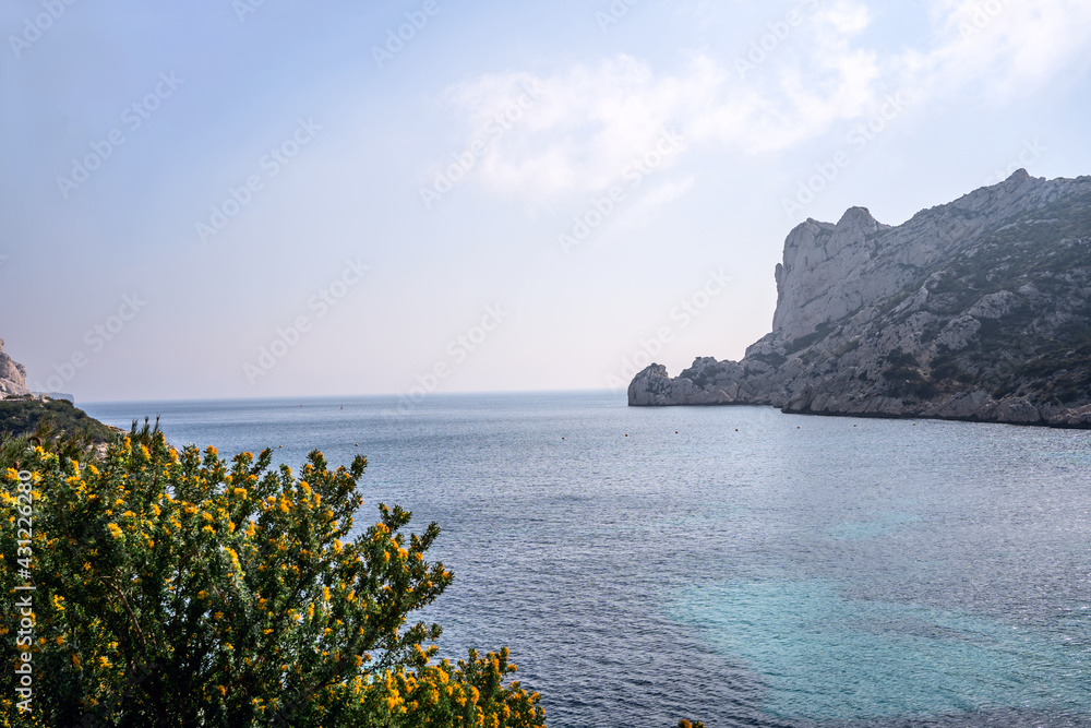 Parc national des calanques, Marseille, France. Calanque de Sormiou au printemps.
