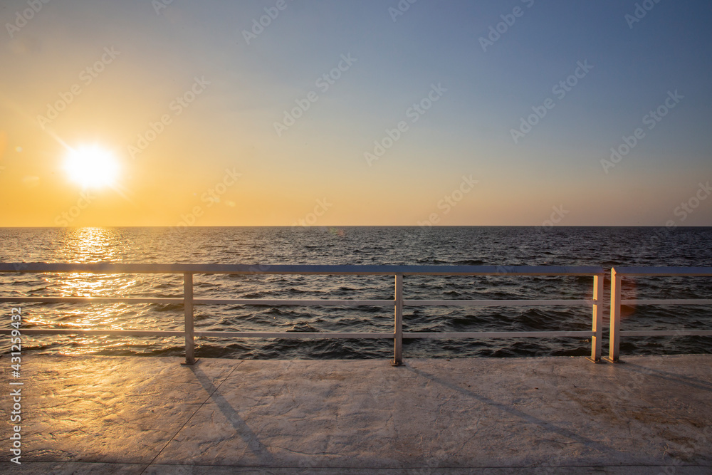 mexico_natural_jungla_mar_verde_azul_cascadas_conchas_arboles_piedras_agua_hojas_arena_montañas_atardecer_autopista