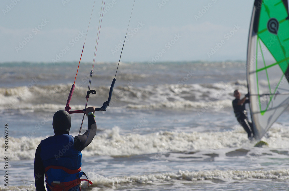 Kitesurfing on the south coast of Rio Vivo in Termoli - Molise, Italy Kitesurfing on the south coast of Rio Vivo in Termoli - Molise, Italy