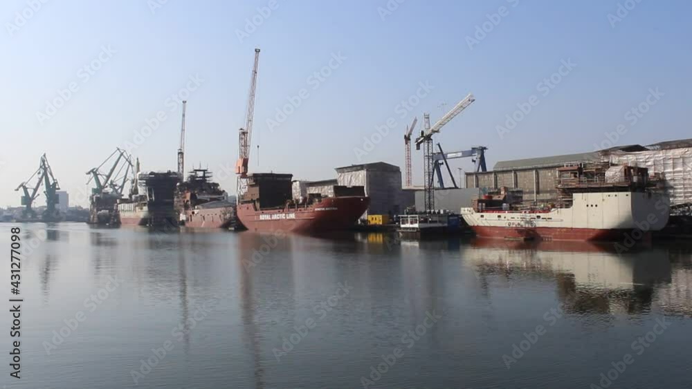 Shipyard cranes time lapse Shipyard cranes time lapse