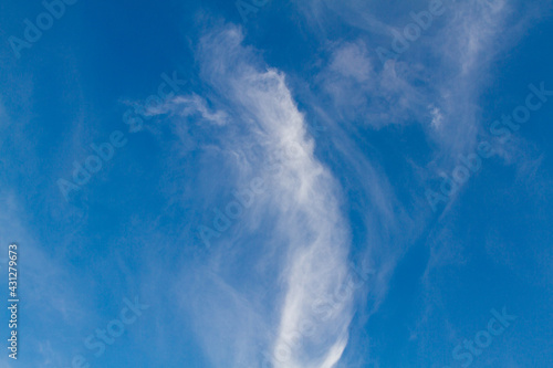 Hintergrund Textur blauer Himmel mit Wolke