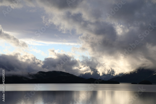 Lake Te Anau / Lake Te Anau