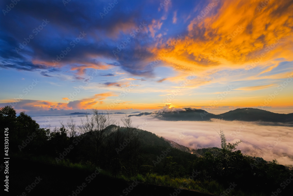 Amazing sunrise and  cloud with mountains