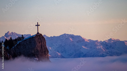 Φωτογραφία Croix du Nivolet le soir