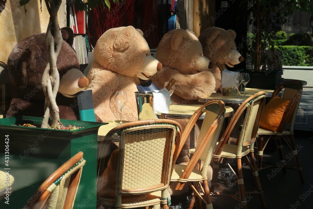 Nounours ours sales