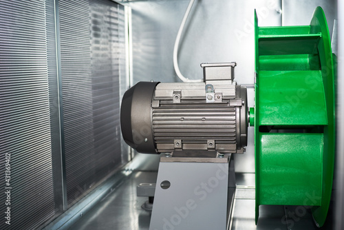 Cuadro en lienzo air handling unit internal exterior motor Exhaust plenum fan
