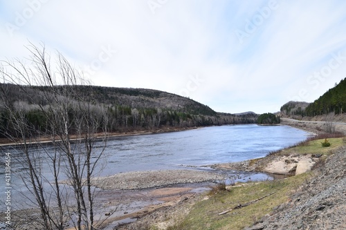 Obraz na płótnie St-Maurice river in southern Quebec w salonie