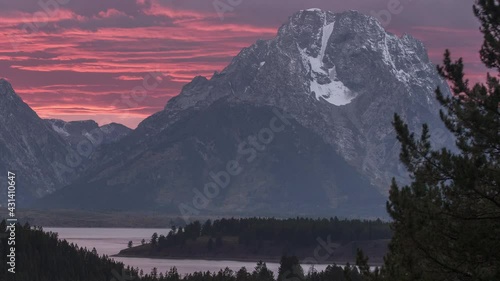 Grand Teton National Park Timelapes, Mount Moran and Jackson Lake