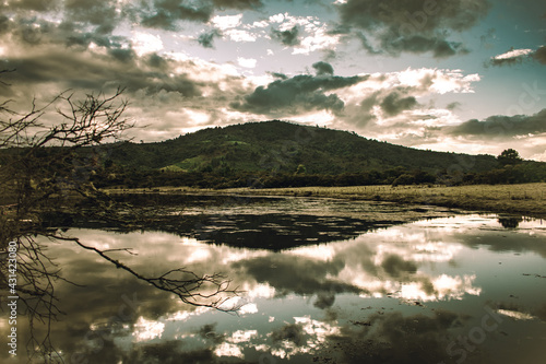 lago colombiano silvia cauca reflejando cielo photo