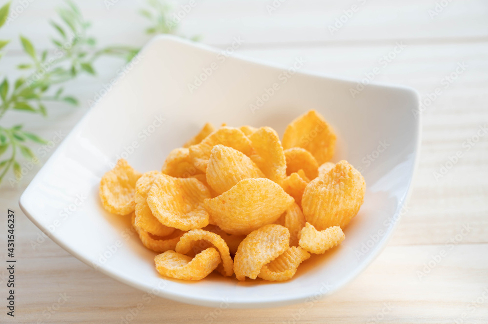チーズ味のスナック菓子 チーズ味のスナック菓子