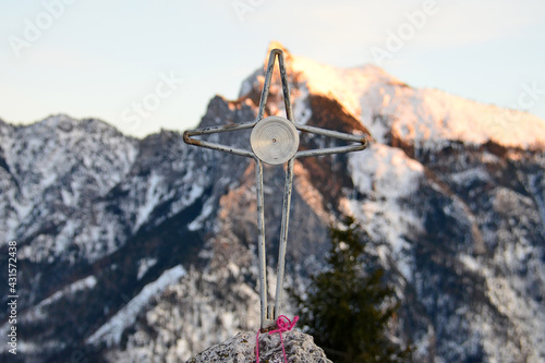 Gipfelkreuz der Geißwand in Traunkirchen, Österreich, Europa - Summit cross of the Geißwand in Traunkirchen, Austria, Europe photo