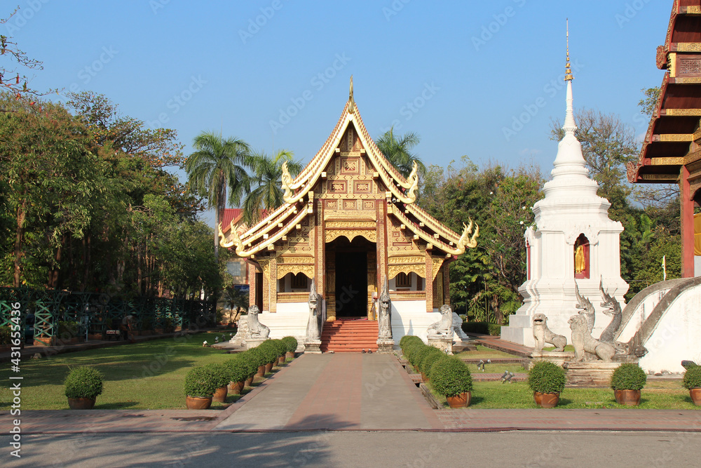 buddhist temple (wat phra sing) in chiang mai in thailand