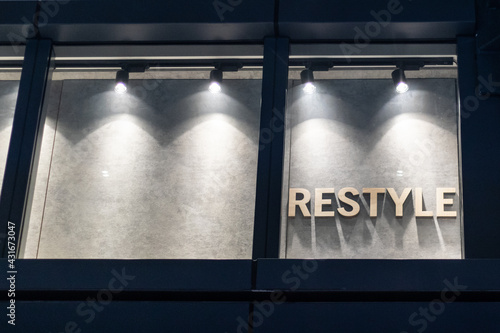 sign of restyle photo