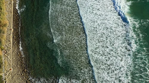 La plagede la mer tyrrhénienne dans la région de Acciaroli en Europe, en Italie, en Campanie, dans la province de Salerne photo