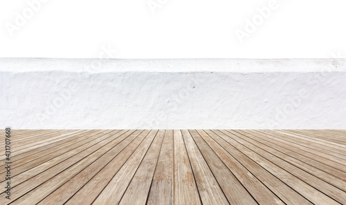 Terrasse bois et muret blanchi à la chaux