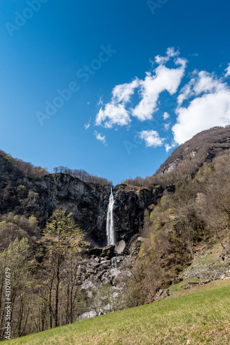 impressive Cascata di Foroglio in spring, Valle di Bavona, Ticino