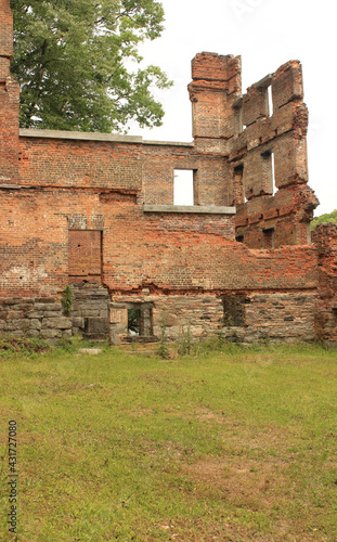 Historical Banning mills and hiking trials. Nature lovers, Georgia offers hiking trials biking trials and more. Explore adventure through some of the best outdoor amenities in the nation.
