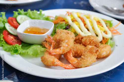 deep fried shrimp, fried shrimp or shrimp salad