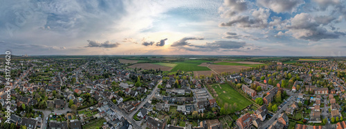 180 Grad Panorama Stadt Sonnenuntergang