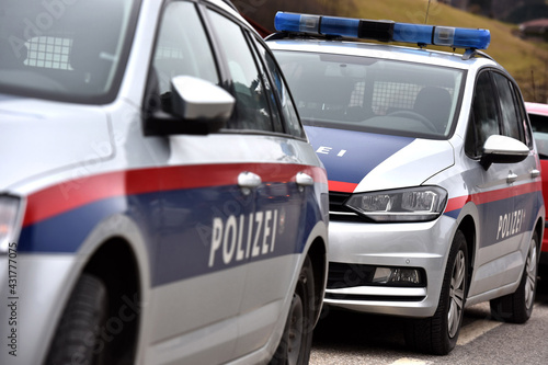 Polizeifahrzeuge in Österreich, Europa - Police vehicles in Austria, Europe photo