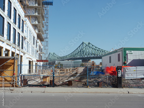Jacques Cartier bridge in the distance 