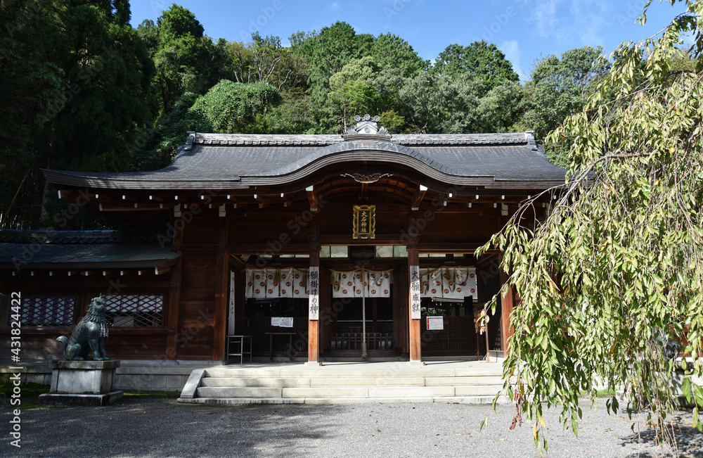 大石神社　本殿　京都市山科区