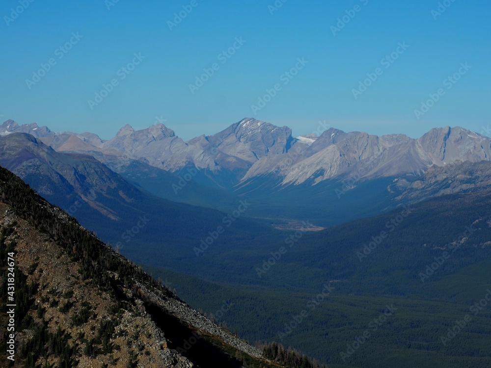 Obraz premium Pipestone Creek at Banff National park Alberta Canada OLYMPUS DIGITAL CAMERA