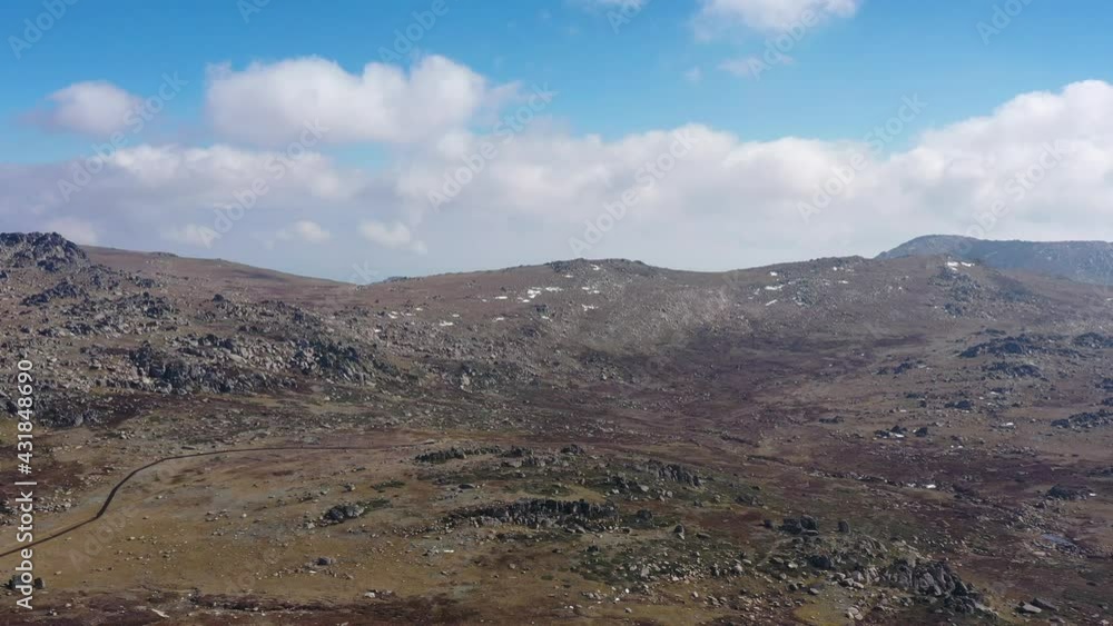 Boardwalk track in the Snowy Mountains of Australia to Mt Kosciuszko – 4k.
Boardwalk track in the Snowy Mountains of Australia to Mt Kosciuszko – 4k.